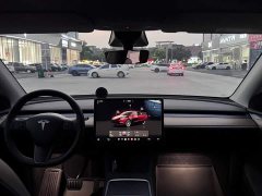 Tesla Model Y Long Range All-Wheel Drive - ფოტო 9