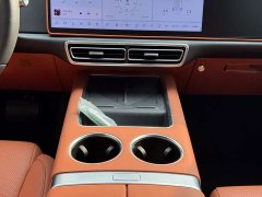 Li Auto L6 Pro Smart Refresh Edition - ფოტო 6