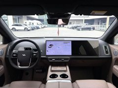 Li Auto L6 Pro Smart Refresh Edition - ფოტო 5
