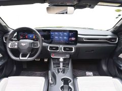 Ford Mustang 2.3T EcoBoost Convertible Sport - ფოტო 13