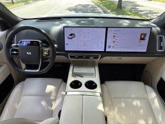Li Auto L6 Pro - ფოტო 4