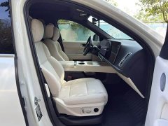 Li Auto L6 Pro - ფოტო 6