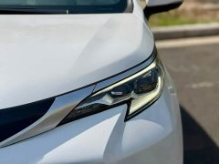 Toyota Sienna 2021 2.5L Hybrid Platinum Edition - ფოტო 3