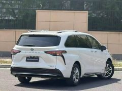 Toyota Sienna 2021 2.5L Hybrid Platinum Edition - ფოტო 4