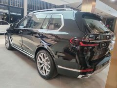 BMW X7 xDrive40i M Sport Luxury Edition 7-Seat - ფოტო 10