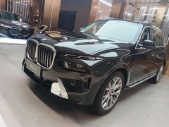 BMW X7 xDrive40i M Sport Luxury Edition 7-Seat - ფოტო 3