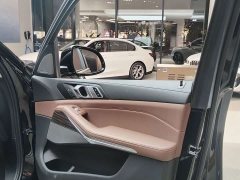 BMW X7 xDrive40i M Sport Luxury Edition 7-Seat - ფოტო 7
