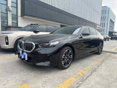BMW 5 Series 530Li Premier M Sport Package - ფოტო 1