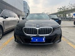 BMW 5 Series 530Li Premier M Sport Package - ფოტო 2