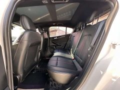 Ford Focus Hatchback EcoBoost 180 Automatic ST Line - ფოტო 12