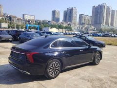 FAW Red Flag H5 2.0T Automatic Smart Connected Flag Leader Edition - ფოტო 4