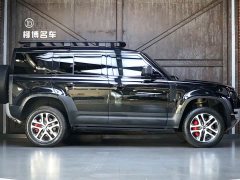 Land Rover Defender 110 3.0T P400 Dark Edition - ფოტო 4