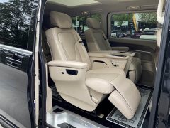 Mercedes-Benz V-Class 2020 V 260 L Long Wheelbase Luxury Edition - ფოტო 15