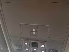 Volkswagen Taos 280TSI FWD Luxury Smart Connected Edition - ფოტო 13