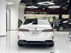 BMW 5 Series 530Li Premier M Sport Package - ფოტო 12