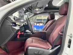 BMW 5 Series 530Li Premier M Sport Package - ფოტო 8