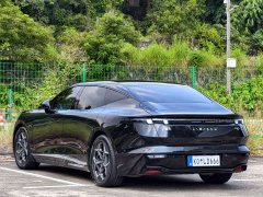 Lynk & Co Geely Lynk & Co Z10 2024 95kWh 766km RWD Max - ფოტო 17