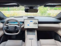 Lynk & Co Geely Lynk & Co Z10 2024 95kWh 766km RWD Max - ფოტო 4
