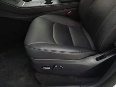 Tesla Model Y Rear-Wheel Drive - ფოტო 20