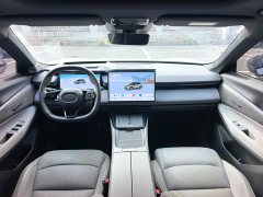 Lynk & Co Geely Lynk & Co 08 EM-P 2025 120km Extended Range Halo - ფოტო 9