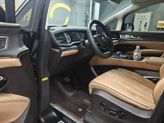 Denza BYD Denza D9 DM-i 1050 Premium - ფოტო 3