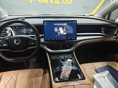 Denza BYD Denza D9 DM-i 1050 Premium - ფოტო 6