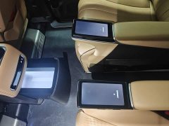 Denza BYD Denza D9 DM-i 1050 Premium - ფოტო 9