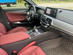 BMW 5 Series 2023 Facelift 530Li Premier M Sport Package - ფოტო 18