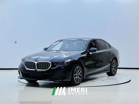 2025 BMW 5 Series (Imported) 530i Leading M Sport Package
