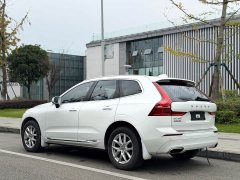Volvo XC60 T5 AWD Smart Luxury Edition - ფოტო 4