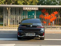 BMW 7 Series 735Li M Sport Package - ფოტო 8