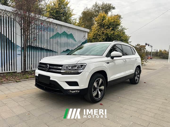 Volkswagen Touareg 280TSI FWD Comfort Edition - ავტომობილი ჩინეთიდან