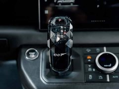 Land Rover Defender Facelift 110 5.0T V8 - ფოტო 16