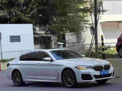 BMW 5 Series 525Li M Sport Package - ფოტო 2