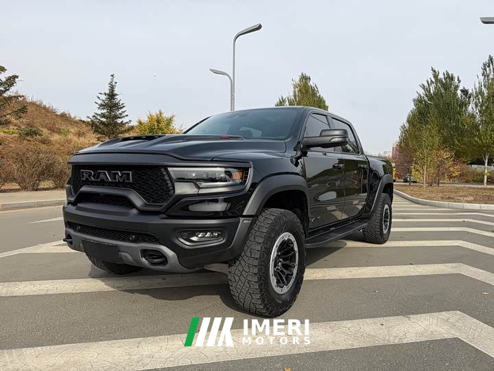 Ram Trucks 6.2L US Spec Edition - ავტომობილი ჩინეთიდან