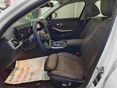 BMW 3 Series 325Li M Sport Package - ფოტო 4