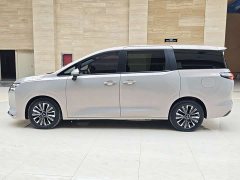 Wuling Starlight 730 New Energy PHEV 125km Luxury - ფოტო 14