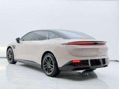 Zeekr 007 RWD Max Edition 75kWh - ფოტო 16