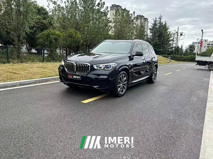 BMW X5 (Imported) xDrive40i M Sport Package