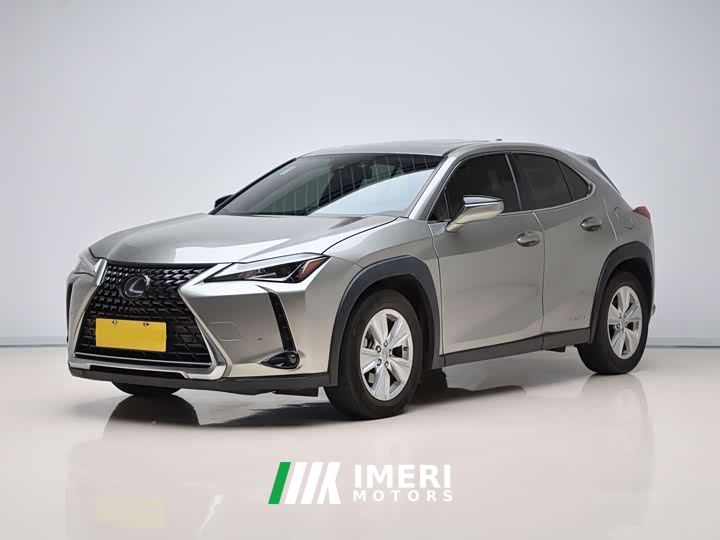 Lexus UX 260h Explorer Fun Edition