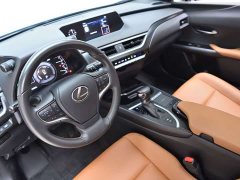 Lexus UX 2020 260h Explorer Fun Edition - ფოტო 16