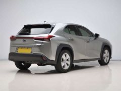 Lexus UX 2020 260h Explorer Fun Edition - ფოტო 6
