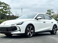SAIC MG7 2023 1.5T DCT Ultimate Elegance - ფოტო 1