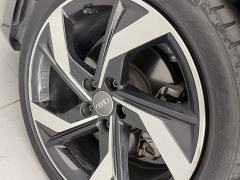 Audi A4L 2021 40 TFSI Life Enjoyment Edition - ფოტო 11