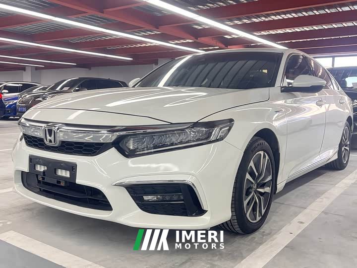 Honda Yingshipai PHEV 2.0L Edition V - ავტომობილი ჩინეთიდან
