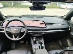 Cadillac XT4 2024 28T FWD Luxury - ფოტო 3