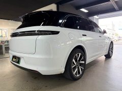 Li Auto L7 Pro - ფოტო 13