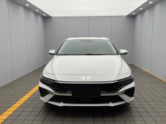 Hyundai Elantra 1.5L CVT Luxury - ფოტო 2