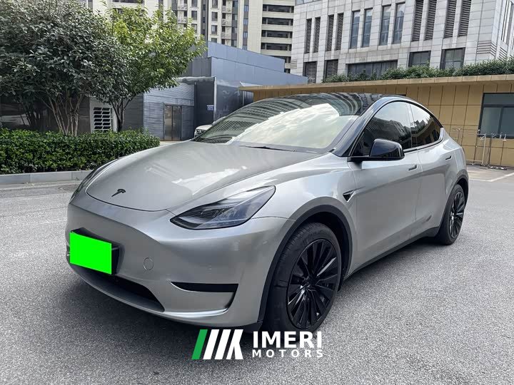 Tesla Model Y Facelift Rear-Wheel Drive