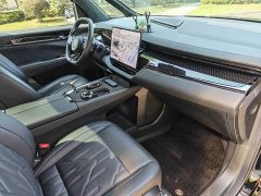 Zeekr 009 2024 Six-Seat Executive AWD 108kWh - ფოტო 13